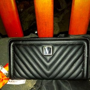 BNWT Victoria Secret Black Quilted Wallet